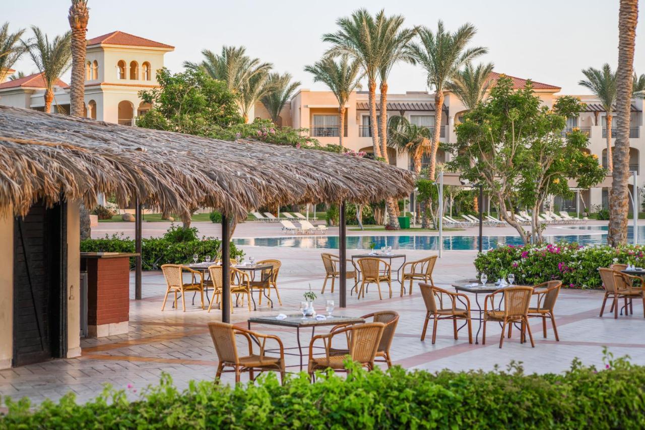 Jaz Mirabel Resort Sharm el-Sheikh Exterior photo The swimming pool at the resort