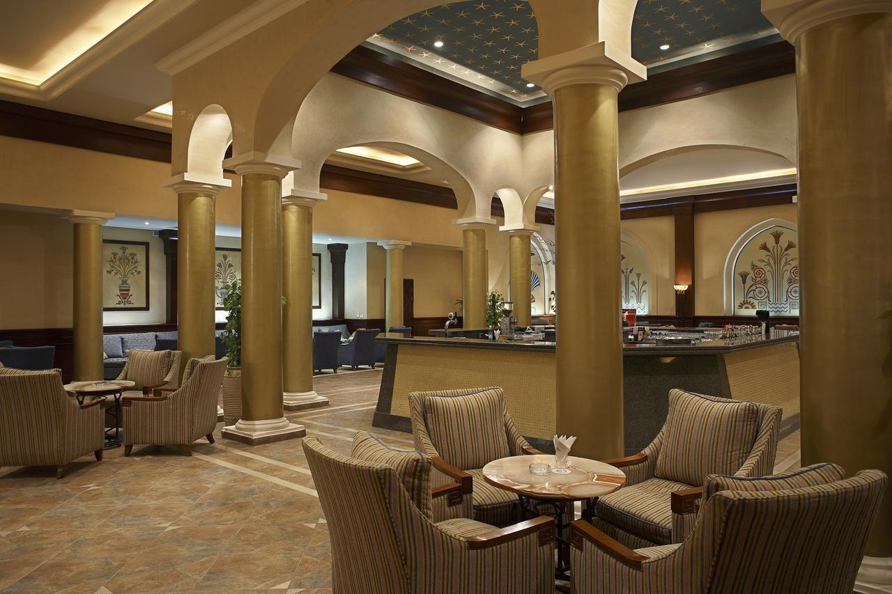 Jaz Mirabel Resort Sharm el-Sheikh Restaurant photo The lobby of the hotel